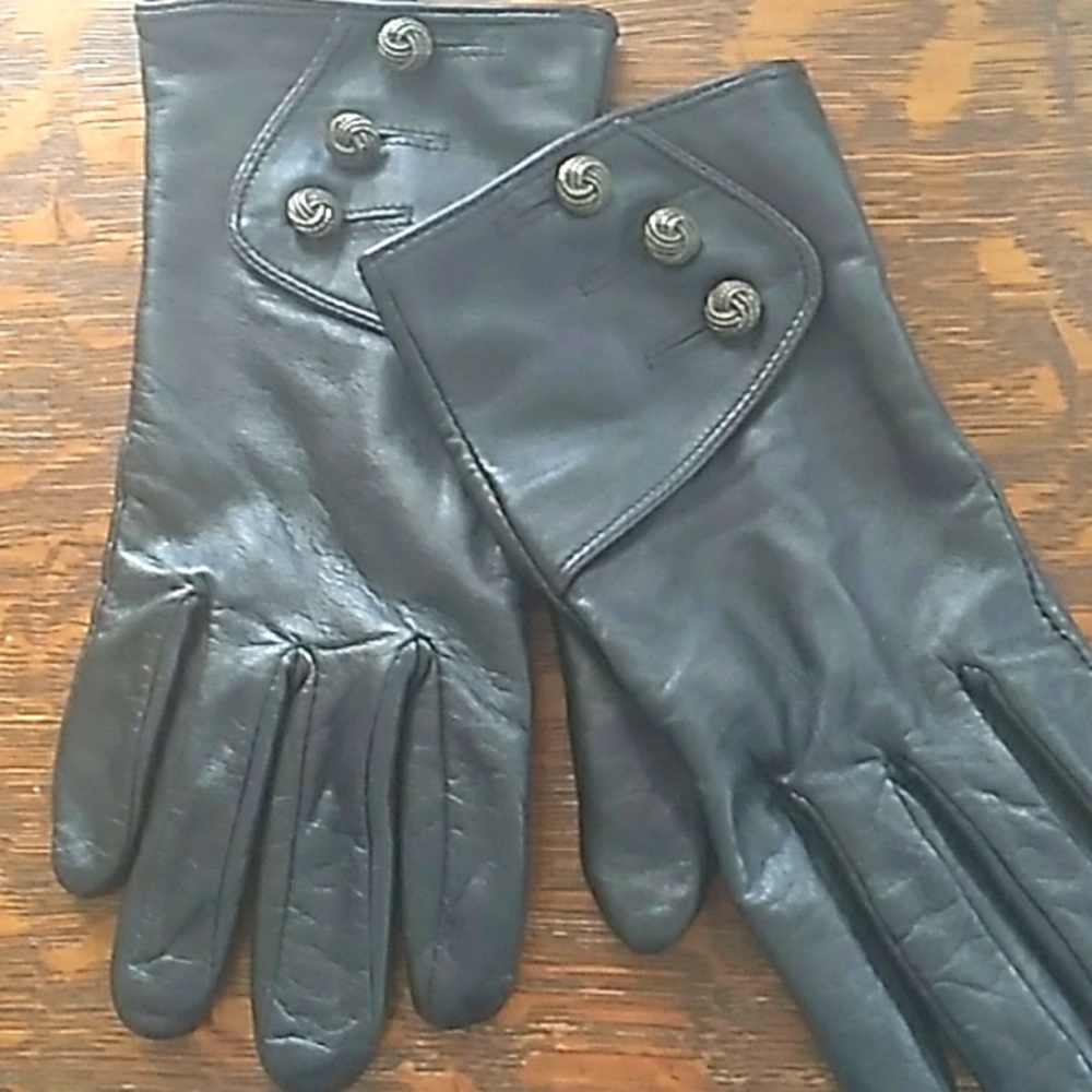 A Giannetti leather gloves NWOT